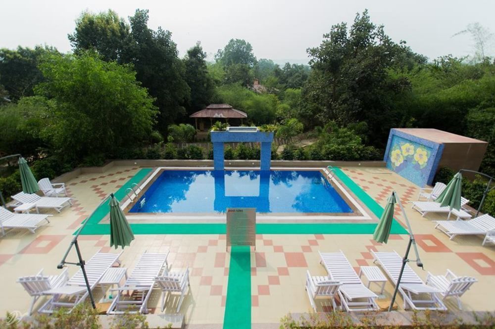 Lemon Tree Wildlife Resort, Bandhavgarh Tala  Exterior photo